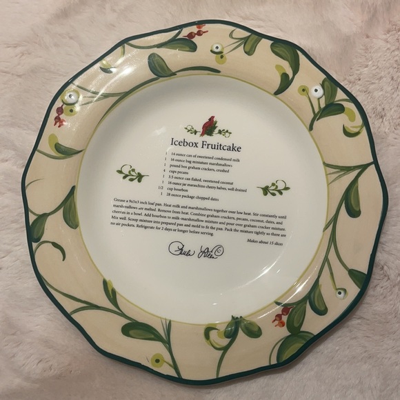 Paula Deen home from the Holidays - Icebox Fruitcake + Hot Mocha Float - Picture 3 of 4